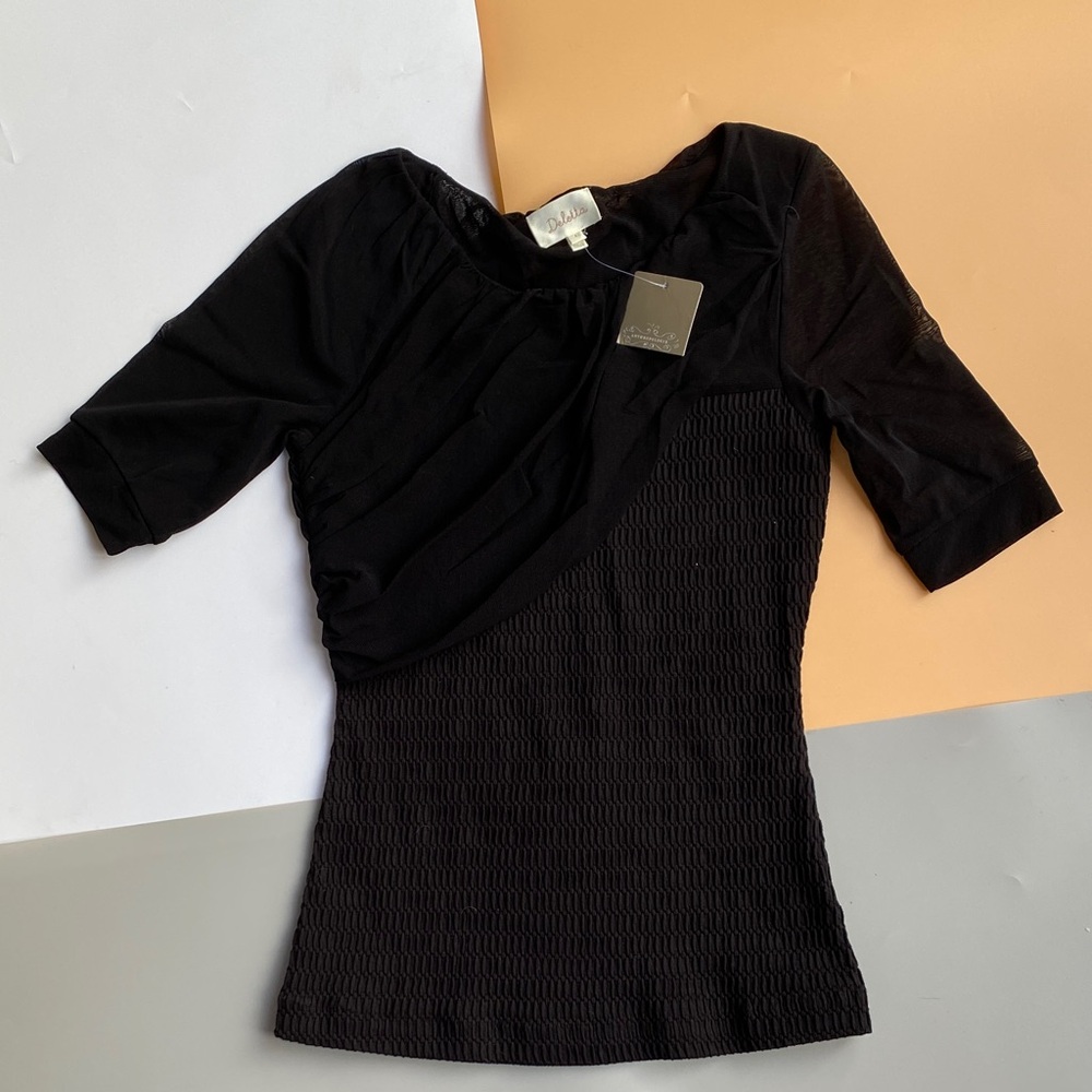 Deletta Black Textured Blouse
